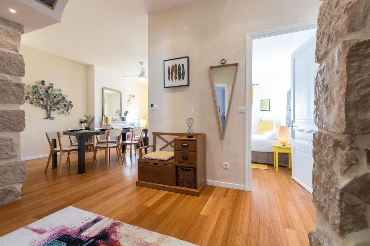 Gioffredo 14 - Spacious Apartment With Balcony Apartment