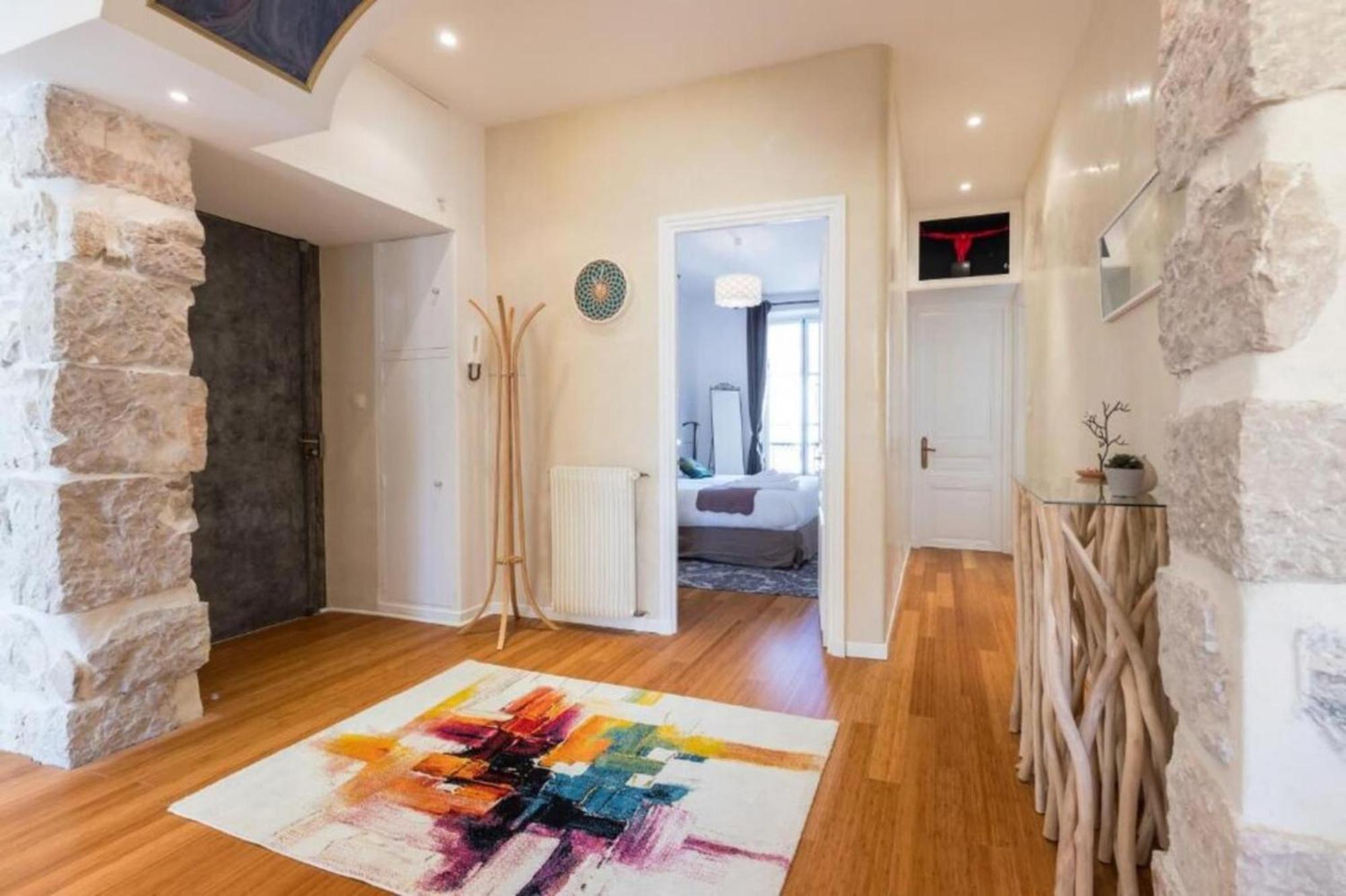 Apartment Gioffredo 14 - Spacious With Balcony Nice
