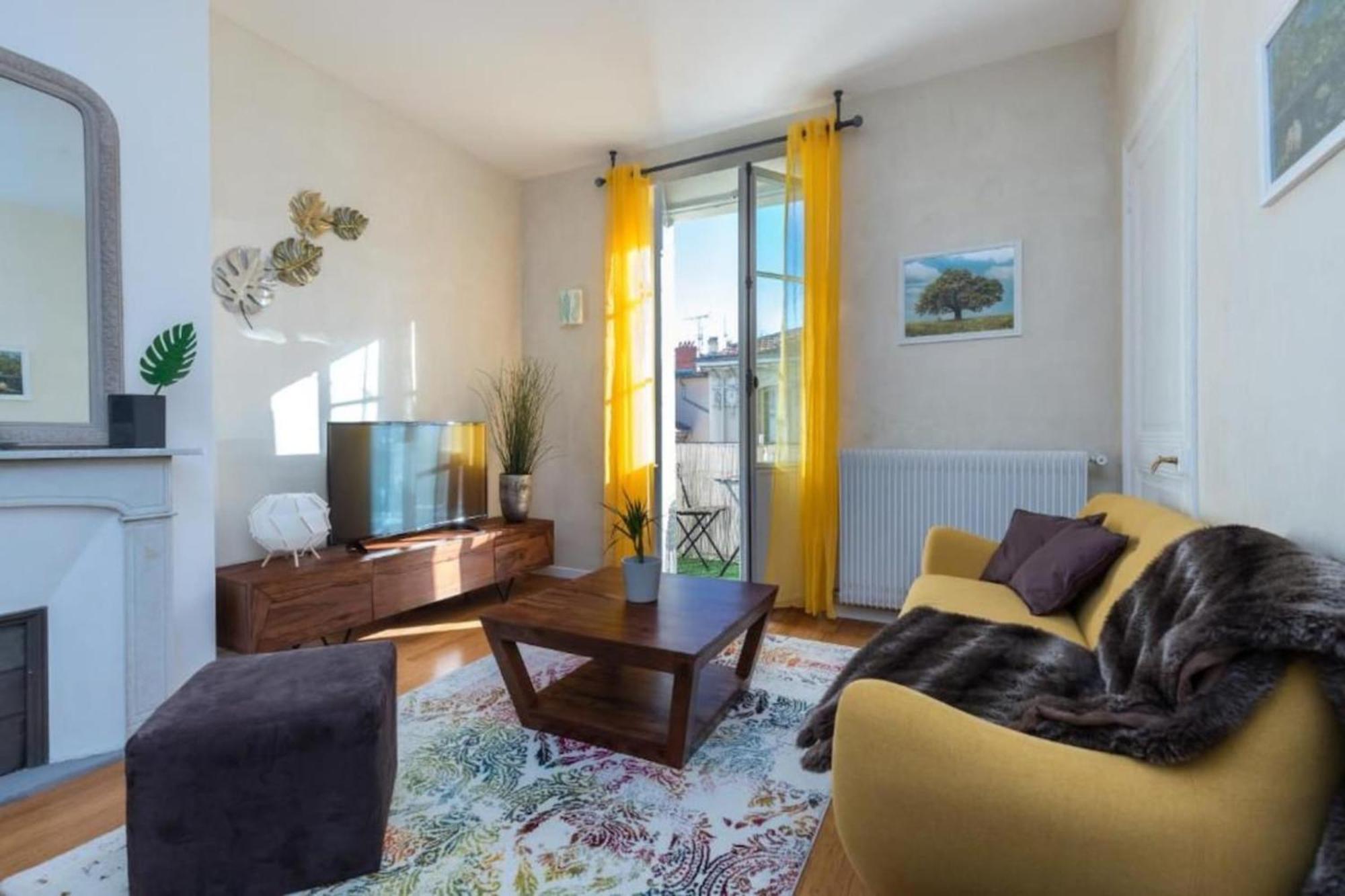 Gioffredo 14 - Spacious With Balcony * Nice
